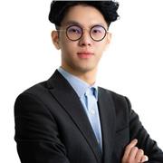 Chinesisch | Germanistik 
Chinesisch-Tutor mit dem Hintergrund in Germanistik und Sinologie-Studien